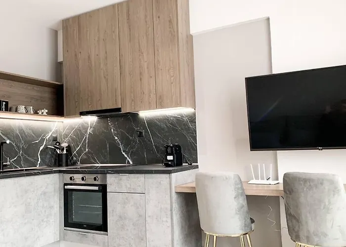 Tailor Suite 4